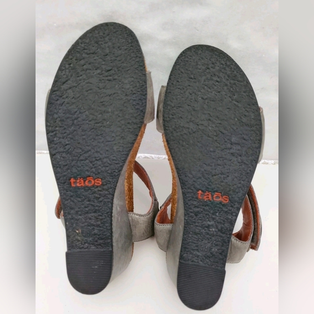 Taos Women’s Carousel 2 Strappy Leather Wedge Sandal In Gray Sz EU 38/US 7-7.5 - Picture 10 of 15